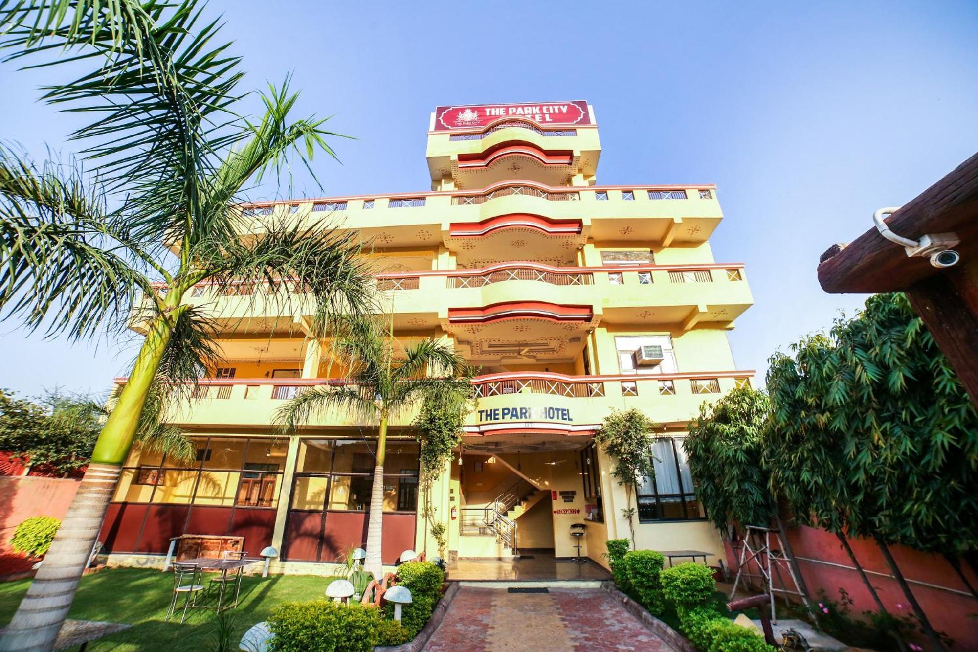 O The Park Hotel Jaipur